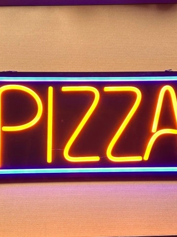 Reclama Luminoasa Neon LED " PIZZA" – Atrage Clientii Instant