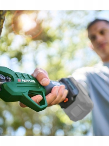 Foarfeca pentru crengi Parkside 20V Pentru taierea puternica a crengilor cu grosimea de pana la 28 mm in lemn de esenta moale si 15 mm in lemn de esenta tare