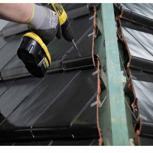 Fixare mecanică țiglă ceramică și beton debitată