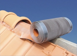 Barieră anti-insecte și anti-zăpadă MICRO VENT 30 cm din aluminiu perforat