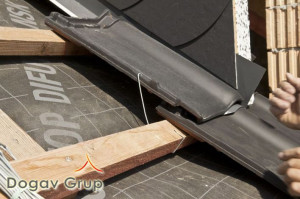 Cleme metalice tip J 50 mm preț