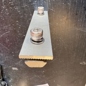 Element de imbinare profil lateral sistem fotovoltaic