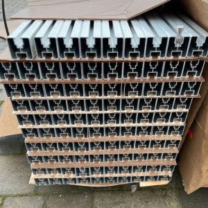 Profil aluminiu 40x40 mm pentru panouri fotovoltaice – palet 150 buc - Img 6
