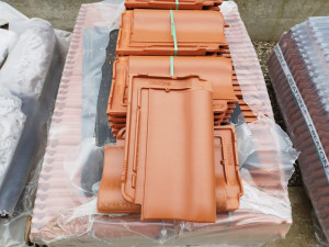 Tigla ceramica Creaton Harmonie rosu angoba