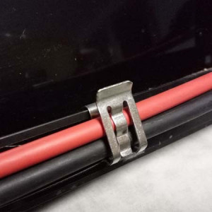 Accesorii gestionare cablaj sistem fotovoltaic