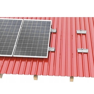 Kit Structură Completă pentru 4 Panouri Fotovoltaice – Montaj Acoperiș din Tablă Metalică Sistem 1.5-2 kW