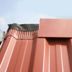 Bandă ventilare coamă Geo Vent 27 țiglă metalică, ceramică