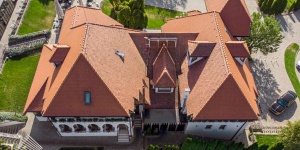 Țiglă Ceramică Tondach Solzi Clasic Sibiu – Autenticitate și Farmec Istoric - Img 2