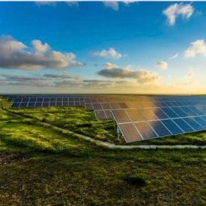 Kit structură parc fotovoltaic la sol – 800 panouri, 400 kWp, oțel S350GD și aluminiu 40x40 - Img 9