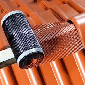 Bandă Ventilare Coamă MICRO VENT Aluminiu 30 cm x 5 m | PREMIUM pentru Țiglă Ceramică/Beton