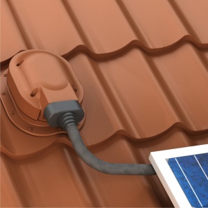 Trecere cabluri panouri fotovoltaice pentru țiglă metalică metigla