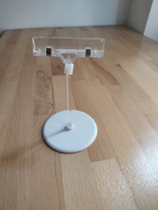 Címketartó kerek talppal és 100x80 mm-es rúddal, magasság 140 mm