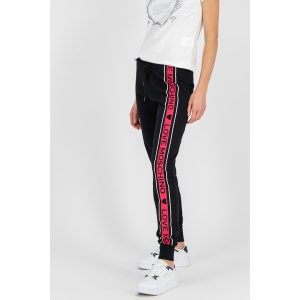 LOVE MOSCHINO ŽENSKA TRENERKA W 1 424 21 M 4282-C74