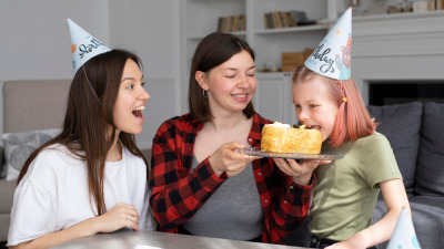 Cadouri pentru Mama: Idei Inspirate pentru O Persoană de Neînlocuit