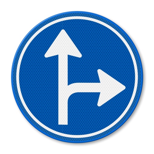 Indicator Este obligatoriu sa conduceti drept inainte sau sa virati la dreapta, Sticker autocolant
