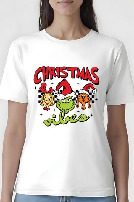 Tricou dama - Grinch Christmas Vibes - Crăciun, Grinch, vibes, distracție, verde, umor, cadouri, film, clasic, spirit