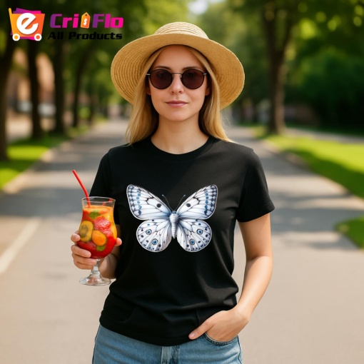 Tricou Fluture alb cu accente albastre design simplu si rafinatFluture alb cu accente albastre design simplu si Copii | Dama | Barbat, negru