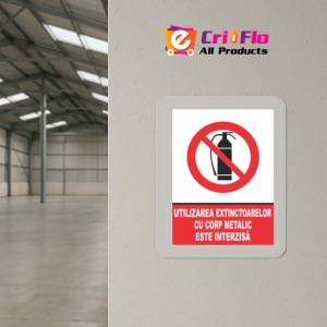 Indicator Utilizarea extinctoarelor cu corp metalic este interzisa, Sticker autocolant - Img 4