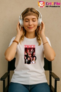Tricou KPOP dama cu trupa formatia TWICE 2 , music Coreean 297 - Img 8