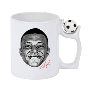 Cana cu fotbalistul Kylian Mbappe-Paris Saint-Germain PSG - Img 4