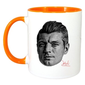 Cana cu fotbalistul Toni Kroos-Real Madrid - Img 2