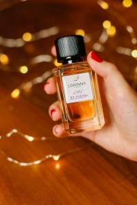 Parfum Lorinna Chic Blossom, 50 ml, apa de parfum, de dama inspirat din Lancome La vie est Belle - Img 2
