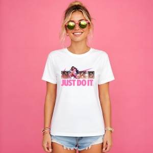 Tricou Bratz Doll Aesthetic Pink Urban Vibe Street Fashion, din bumbac 100% Copii | Dama | Barbat - Img 3