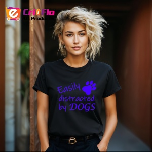 Tricou easily distracted by dogs mesaj pentru iubitorii de caini, Copii | Dama | Barbat , tricou negru - Img 4