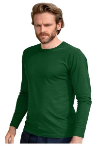 Bluza Barbat verde inchisprezentata pe un barbat chipes