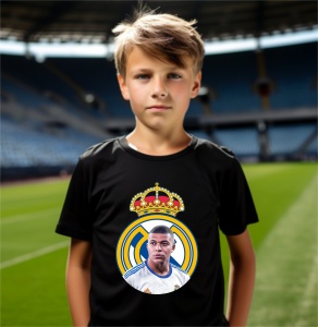 Tricou copii din bumbac 100%, personalizat cu fotbalistul Kylian Mbappe de la Real Madrid - Cadou