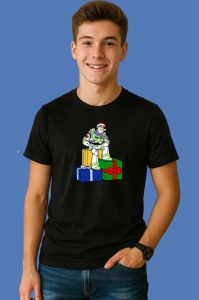 Tricou Toy Story Buzz Lightyear Cu Cadouri Si Caciula Mosului, din bumbac 100% Copii | Dama | Barbat - Img 2