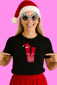 Tricou V Litera Rosie Cu Caciulita Si Inimioare Albe, din bumbac 100% Copii | Dama | Barbat - Img 2