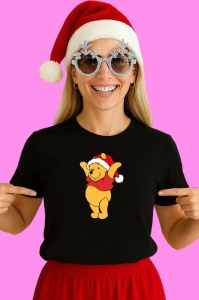 Tricou Winnie Fericit Cu Caciula Rosie, din bumbac 100% Copii | Dama | Barbat