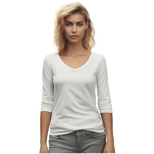 Femeie imbracata in bluza pentru femei maneca lunga guler in V de culoare alb