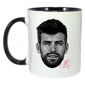 Cana cu fotbalistul Gerard Pique-FC Barcelona
