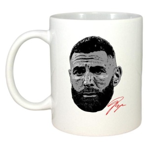 Cana cu fotbalistul Karim Benzema-Al-Ittihad