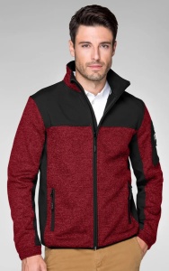 Barbat imbracat in jacheta cu 2 straturi pentru vreme rece de culoare knit marlboro red