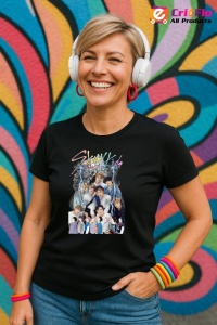 Tricou KPOP dama cu trupa formatia stray kids 3 , music Coreean 291 - Img 5