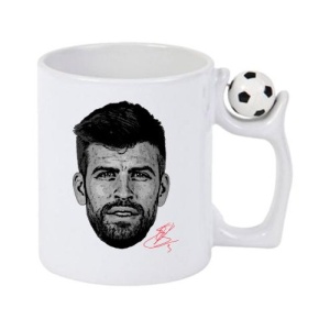 Cana cu fotbalistul Gerard Pique-FC Barcelona - Img 2