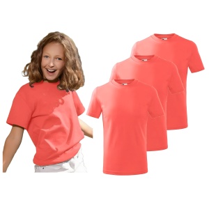 Tricou Copil fata imbracata cu tricou coral prezinta setul de 3 tricouri coral pentru copii