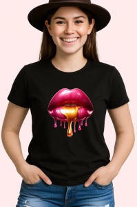 Tricou Buze rosii lucioase cu efect lichid fundal alb Copii | Dama | Barbat, culoare negru - Img 3