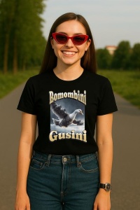 Tricou Dama Tralalero TraLaLa cu Bombombini Gusini Funny Italian Brainrot Meme Graphic - Img 5