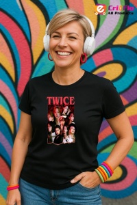 Tricou KPOP dama cu trupa formatia TWICE 2 , music Coreean 297 - Img 4