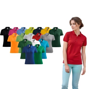 Femeie imbracata in tricou polo de culoare rosu prezentand culorile disponibile negru, albastru, turcoaz, rosu, alb, portocaliu, verde, galbe, purpuriun