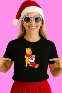 Tricou Winnie Cu Soseta Si Cadouri Craciun, din bumbac 100% Copii | Dama | Barbat - Img 3