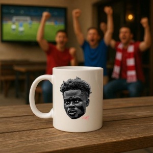 Cana cu fotbalistul Bukayo Saka-Arsenal FC - Img 22