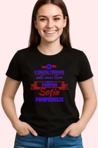 Tricou o singura persoana este mai tare decat un pompier sotia pompierului mesaj final, Copii | Dama | Barbat , tricou negru
