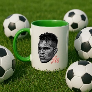 Cana cu fotbalistul Lautaro Martinez Inter Milano - Img 22