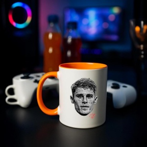 Cana cu fotbalistul Micky van de Ven-Tottenham Hotspur - Img 14