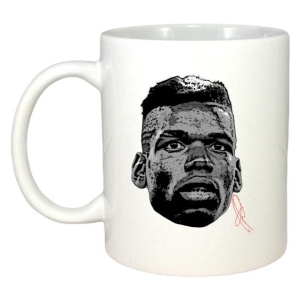 Cana cu fotbalistul Paul Pogba Juventus